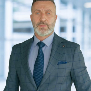 Marius  Belciugateanu