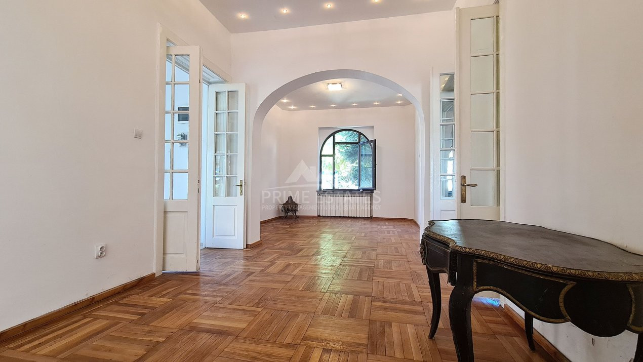 De vanzare apartament in vila, cu teren 605 mp Calea Floreasca