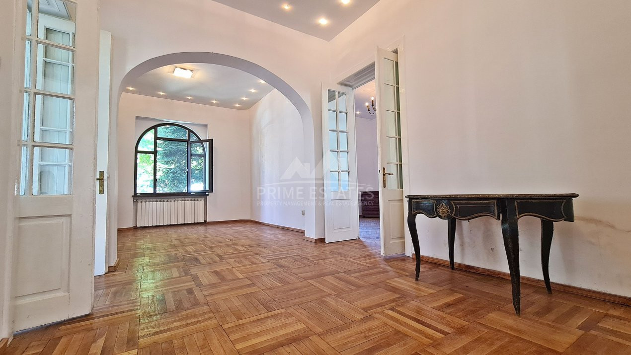 De vanzare apartament in vila, cu teren 605 mp Calea Floreasca