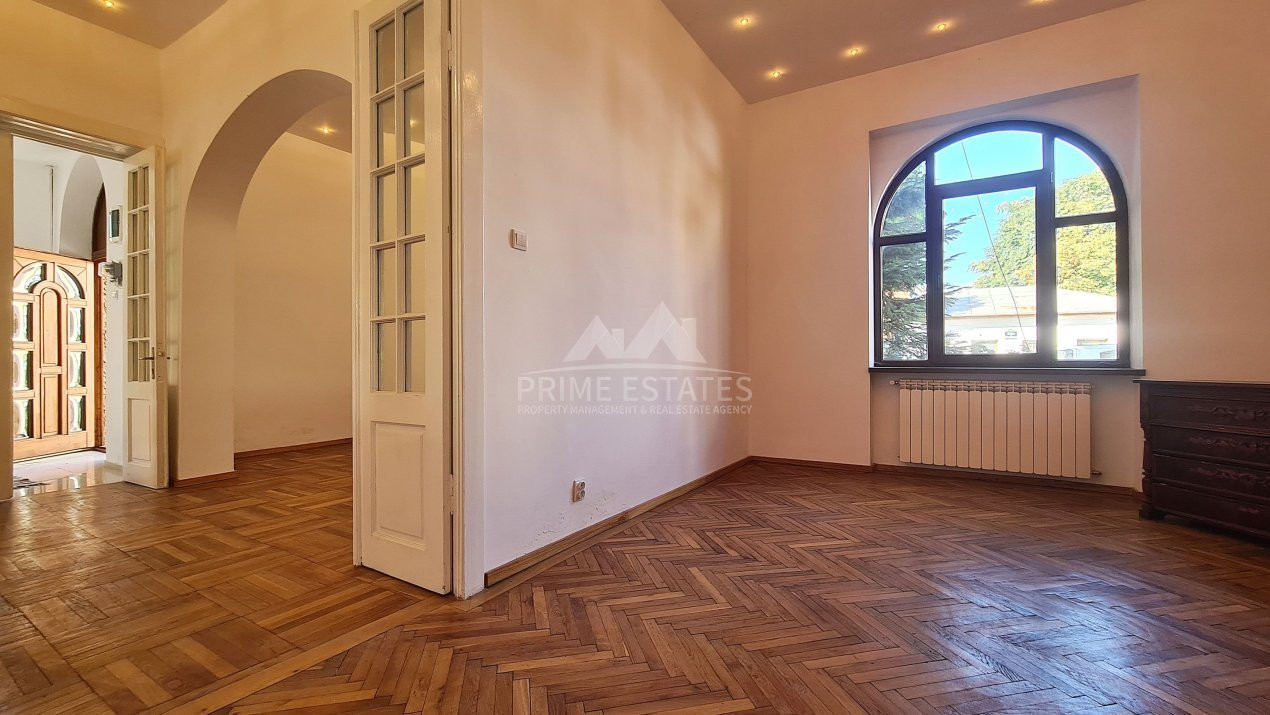 De vanzare apartament in vila, cu teren 605 mp Calea Floreasca