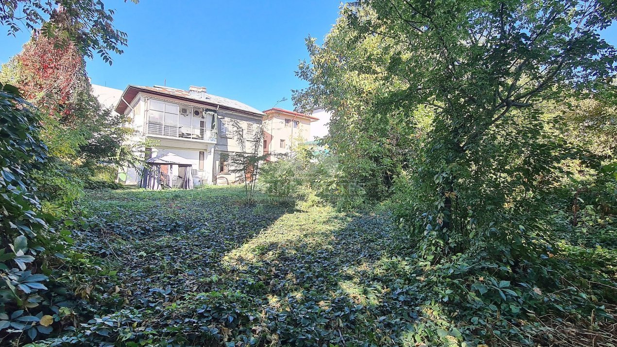 De vanzare apartament in vila, cu teren 605 mp Calea Floreasca