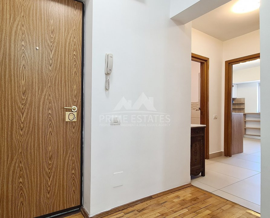 Apartament 4 camere de inchiriat Unirii Piata Alba Iulia 