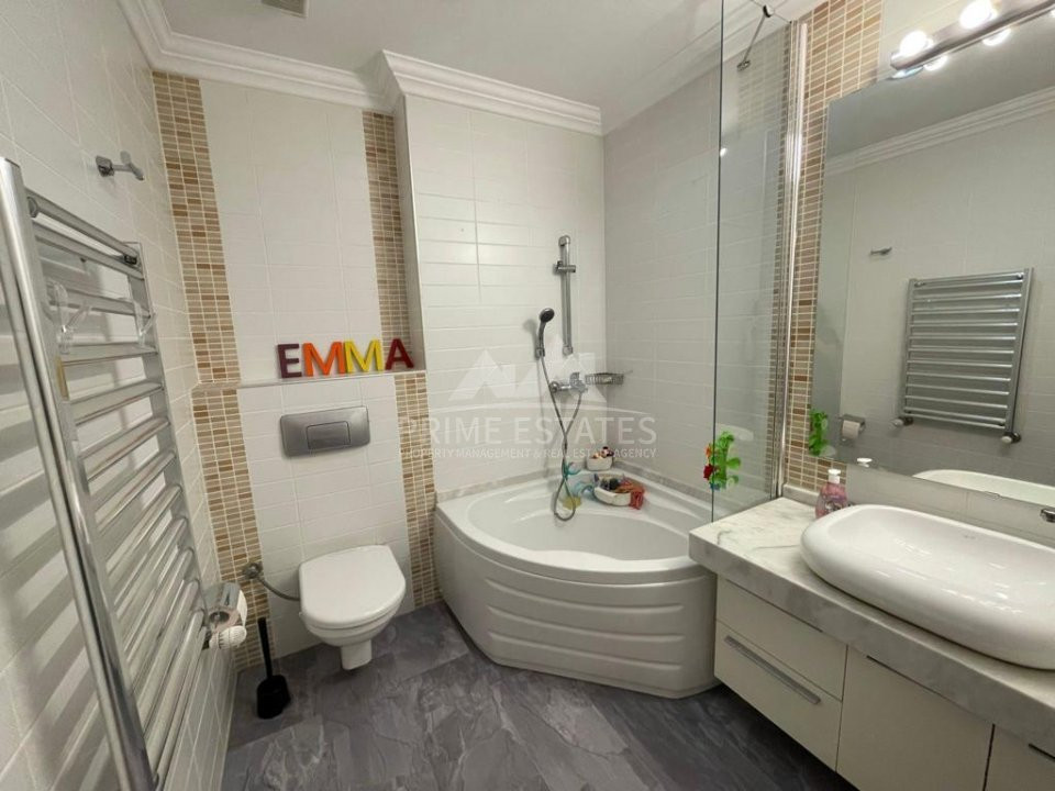 de inchiriat apartament 4 camere, Emerald Residence, lake view 