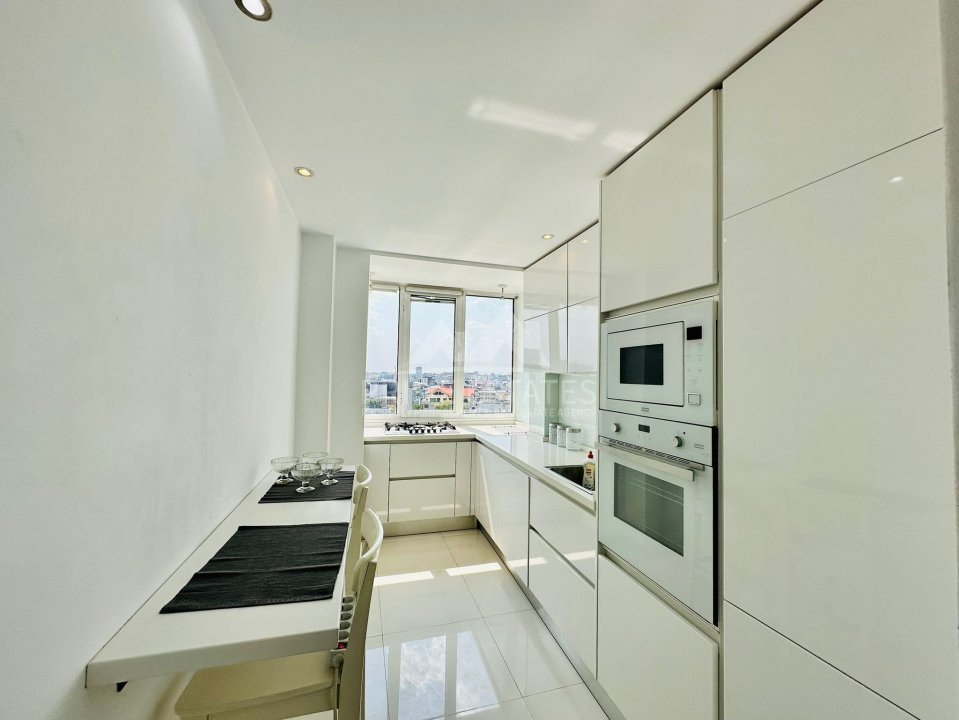 Apartament 3 camere de închiriat, deosebit de luminos, zona Floreasca, langa ONE