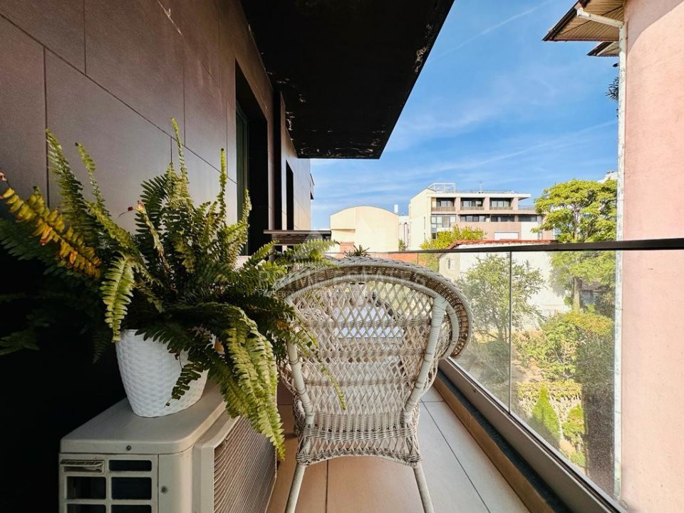 Apartament de inchiriat, 3 cam, Polona-Romana, deosebit, prima închiriere