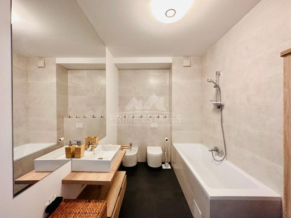Apartament de inchiriat, 3 cam, Polona-Romana, deosebit, prima închiriere