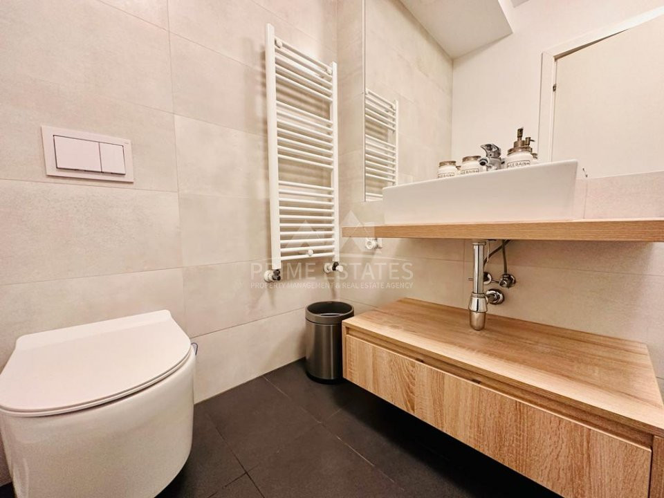 Apartament de inchiriat, 3 cam, Polona-Romana, deosebit, prima închiriere