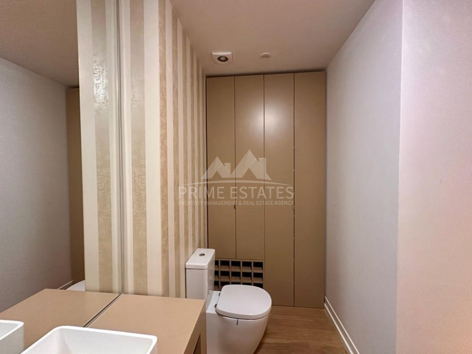 Apartament 3 camere de vanzare , Emerald Residence, lake view