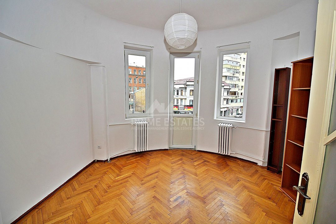 Inchiriere apartament 3 camere Titulescu Banu Manta 