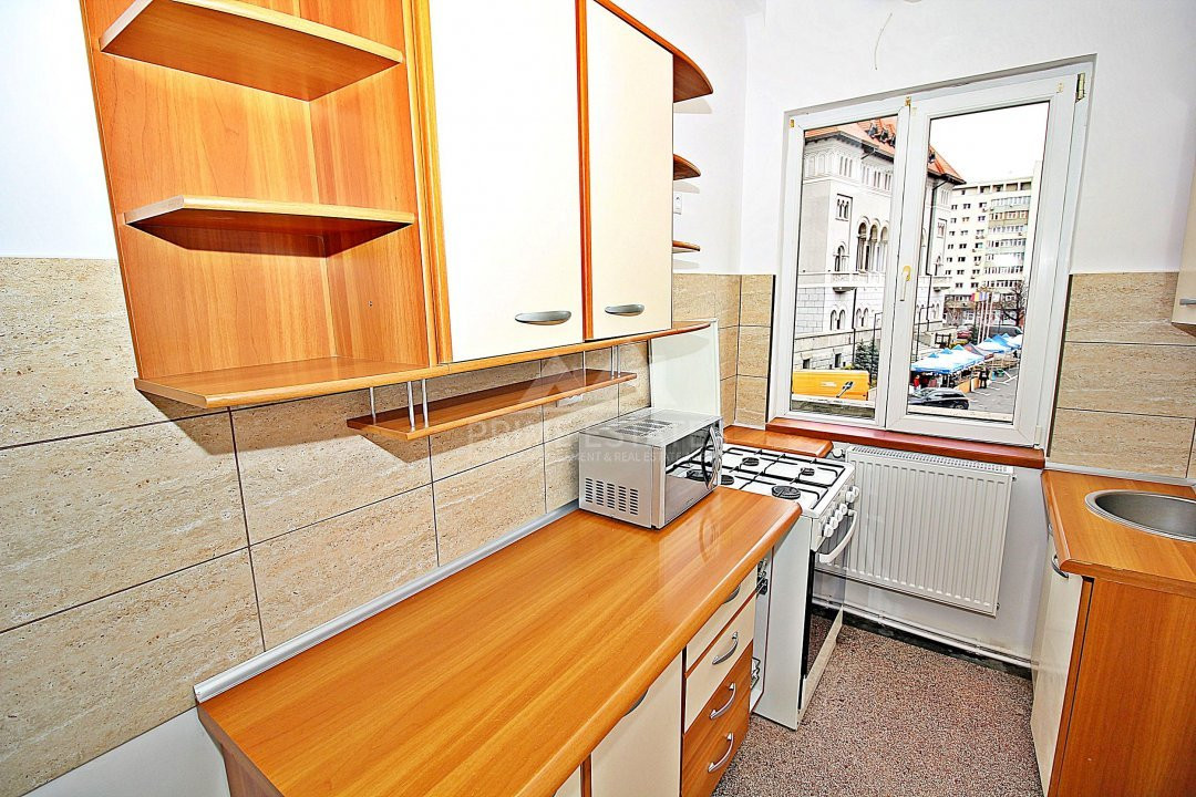 Inchiriere apartament 3 camere Titulescu Banu Manta 