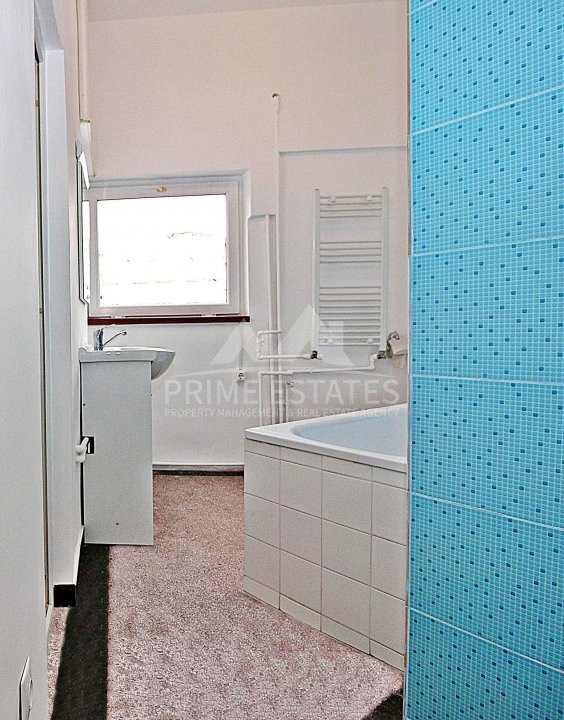 Inchiriere apartament 3 camere Titulescu Banu Manta 