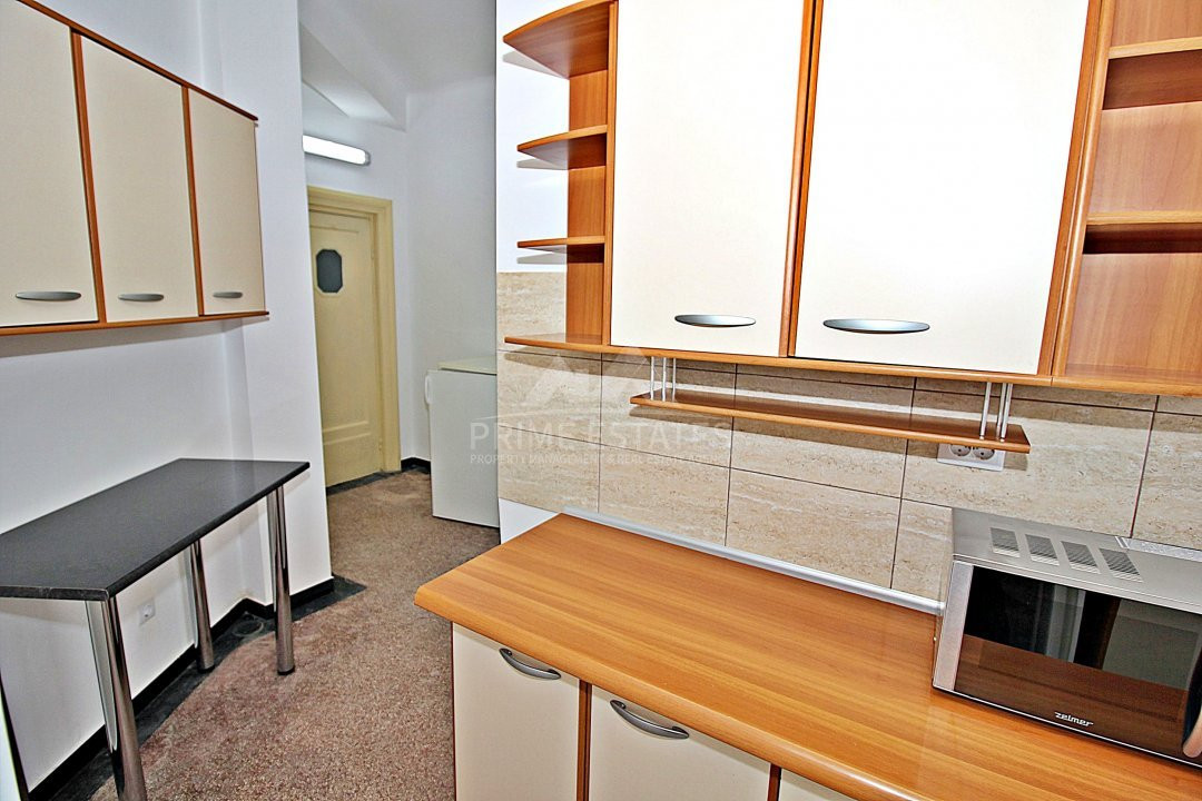 Inchiriere apartament 3 camere Titulescu Banu Manta 