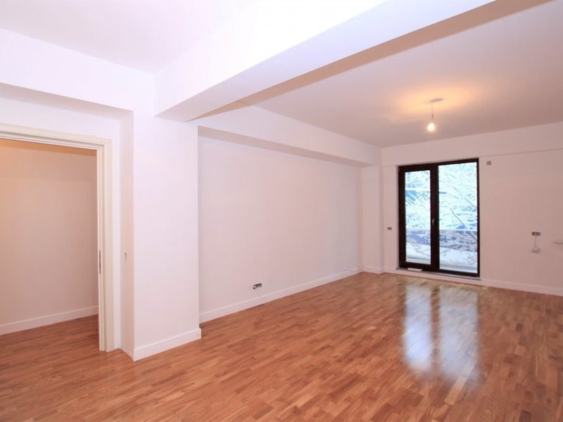 Apartament 3 camere zona Aviatiei.