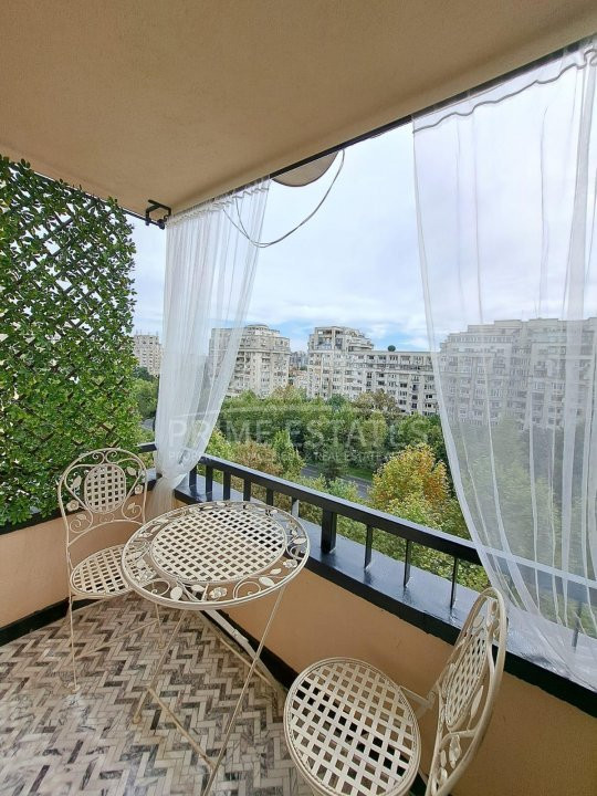 LUXURY 2-room apartment for rent, Bdul Unirii