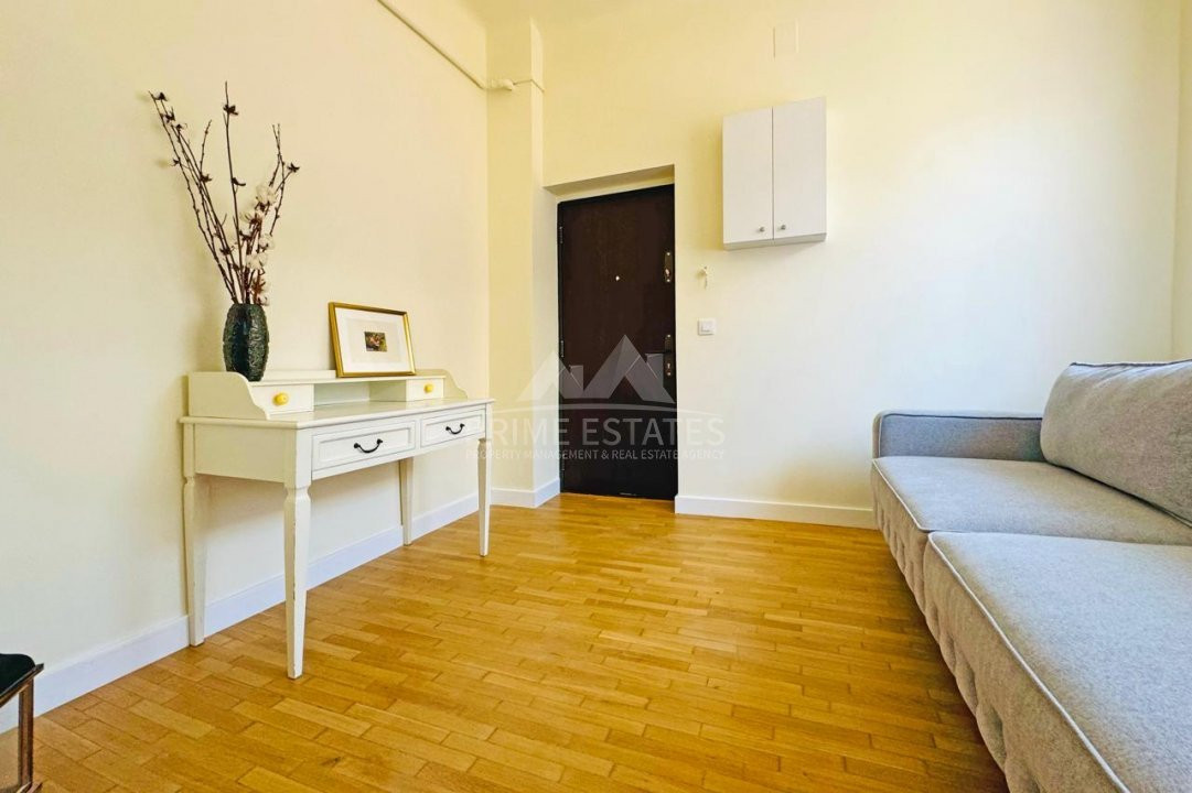 De inchiriat apartament in vila, 3 camere spatios - Piata Dorobanti