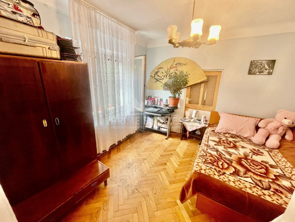 House in Bucharest at Apartment Price Carol Park