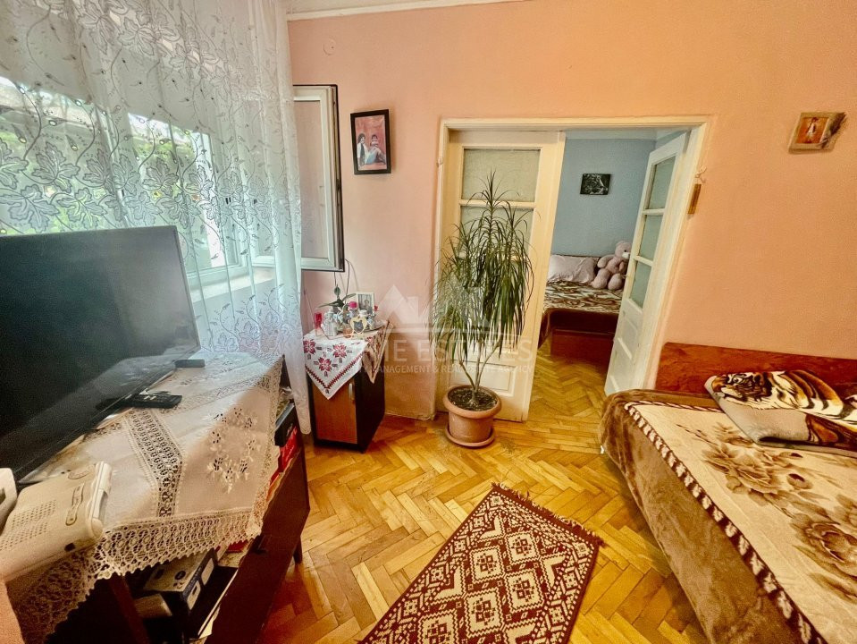 House in Bucharest at Apartment Price Carol Park