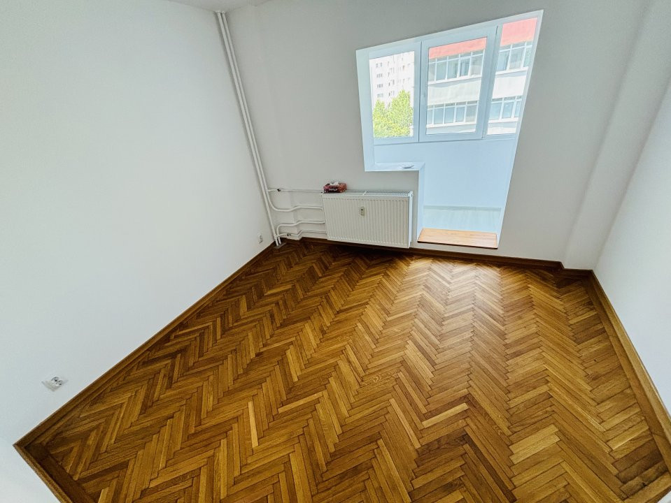 Apartament nemobilat de inchiriere 4 camere Banu Manta/Titulescu/Victoriei 89 mp