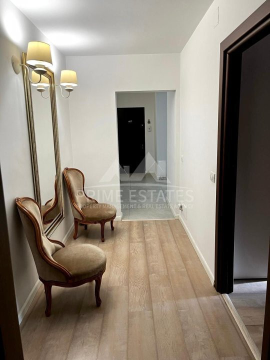 De Vânzare Apartament 4 Camere Vitan - Loc Parcare