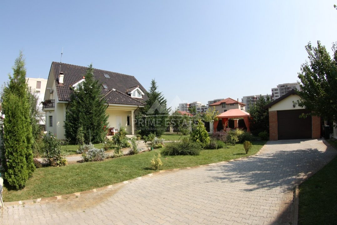 De închiriat Vila 5 camere Teren 770 mp in Pipera  