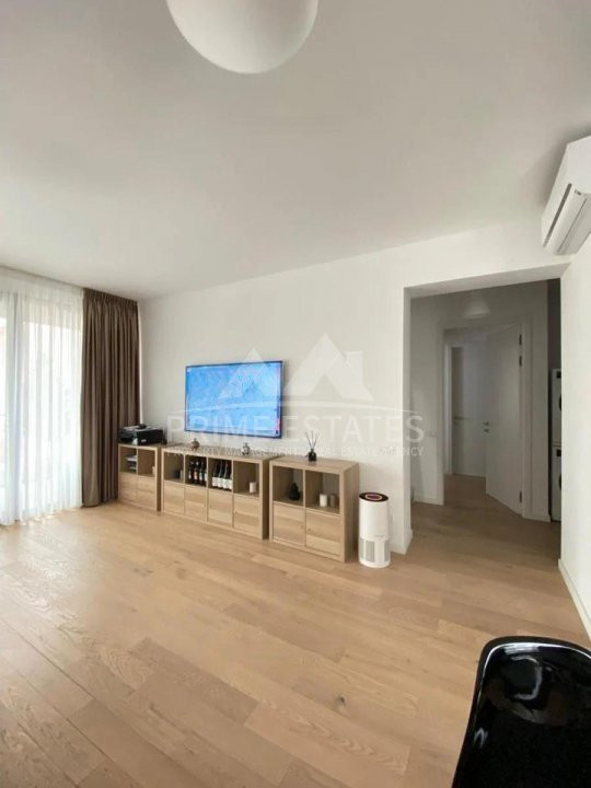 De Vânzare Apartament 3 camere Win Herăstrău, loc parcare