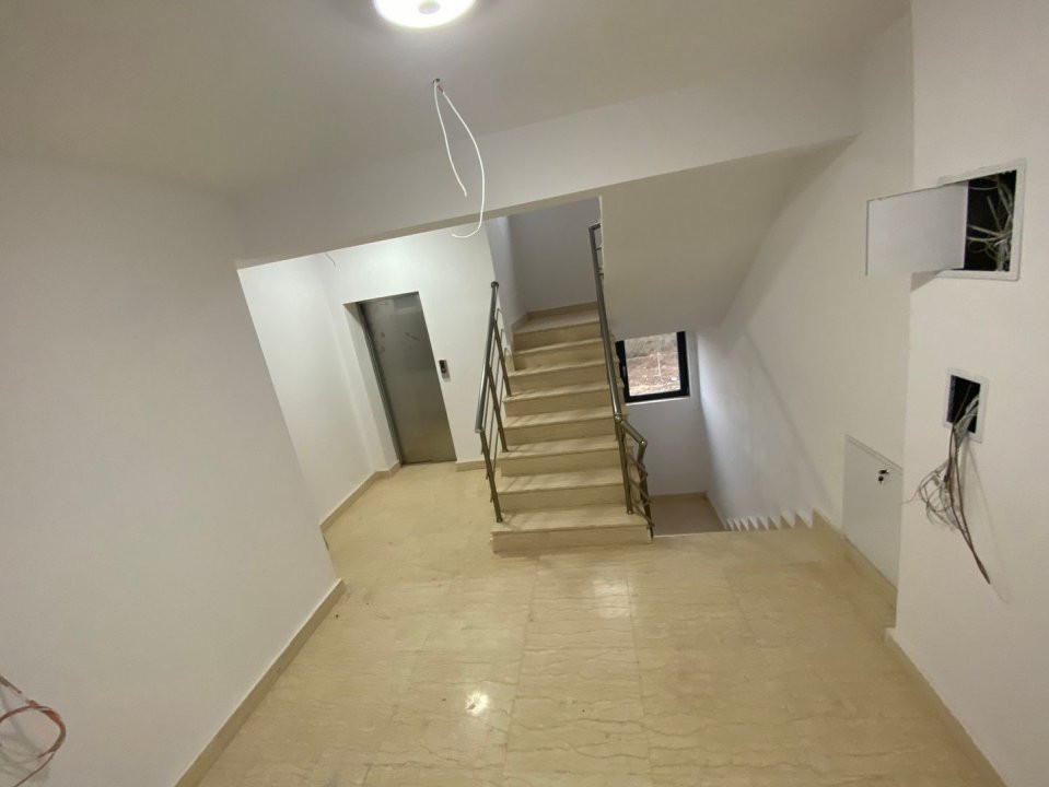 Apartament de vanzare 2 camere Sisesti