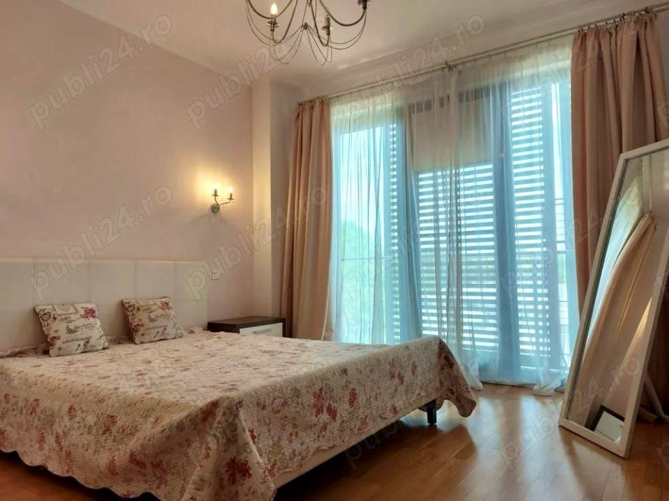 De Închiriat Apartament 3 camere Strada Monetăriei