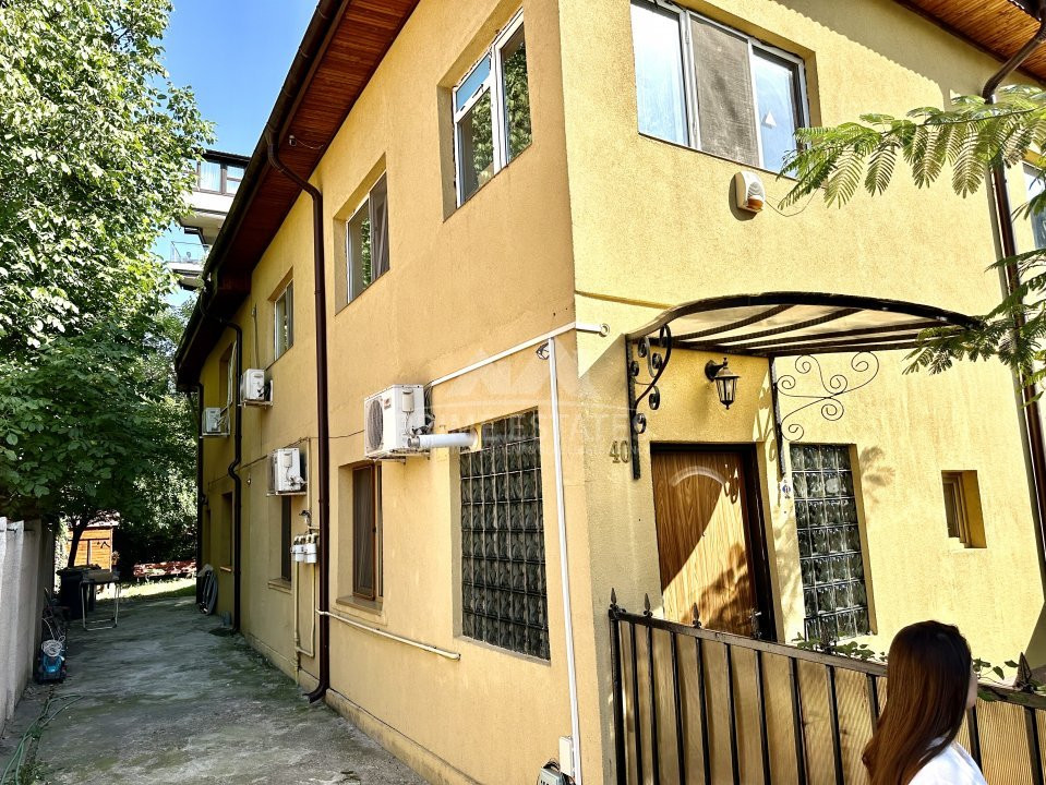 Oportunitate achiziție apartament 5 camere in vila P+1 