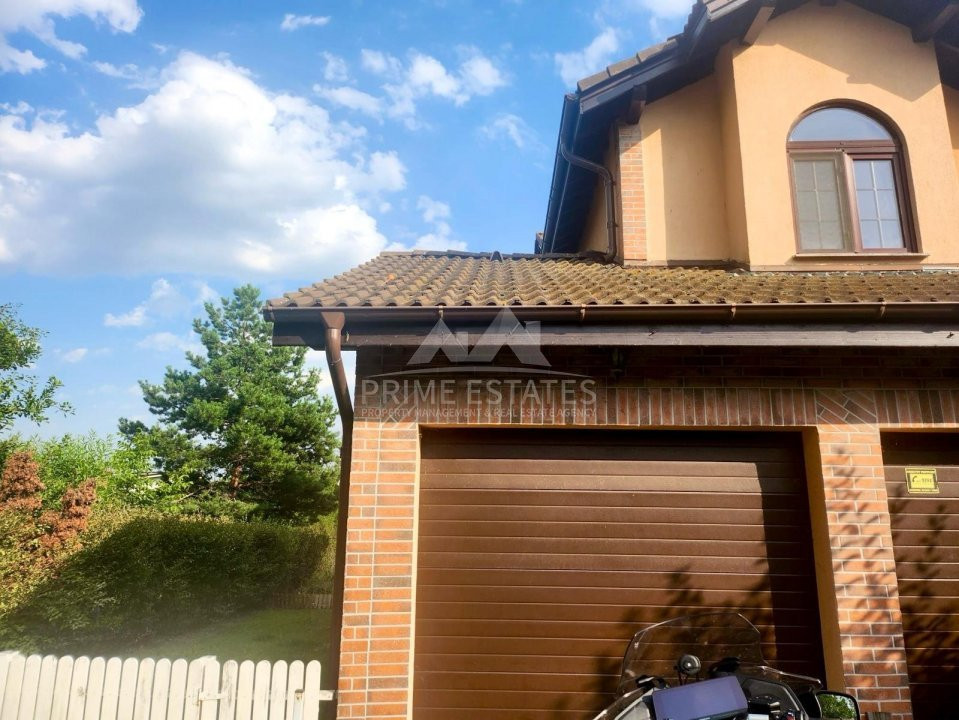 Renovated P+1 villa for rent, in the double garage, Corbeanca-Ostratu