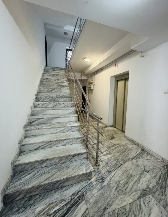 Apartament in zona Bdul Libertatii-Izvor, Bloc nou, cu Terasa-Gradina si Parcare