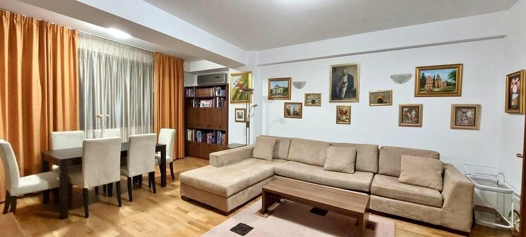 De Vânzare Apartament 121 mp cu 3 Camere în Zona Băneasa