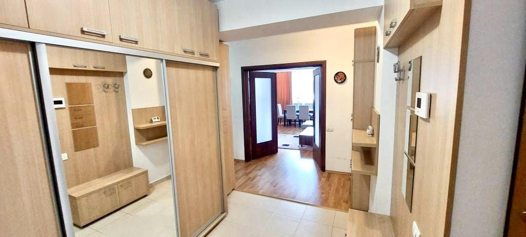 De Vânzare Apartament 121 mp cu 3 Camere în Zona Băneasa