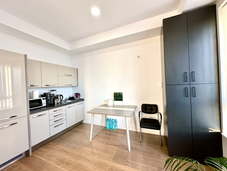 Apartament 4 camere de inchiriat cu 3 locuri parcare Luxuria Residence