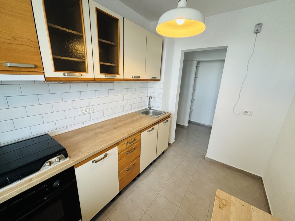 Apartament 3 camere Metrou Drumul Taberei Parc Moghoros