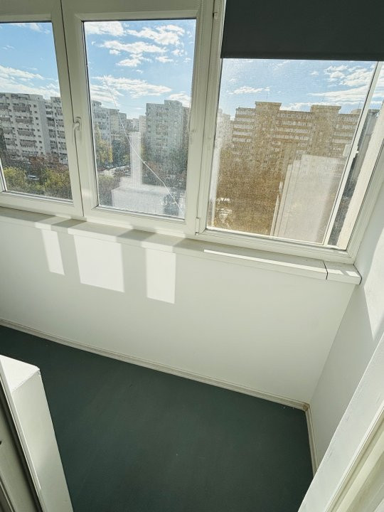 Apartament 3 camere Metrou Drumul Taberei Parc Moghoros