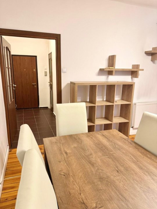 De vânzare Apartament 2 camere Piata Muncii-Calarasilor