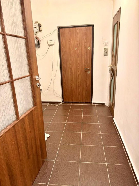 De vânzare Apartament 2 camere Piata Muncii-Calarasilor