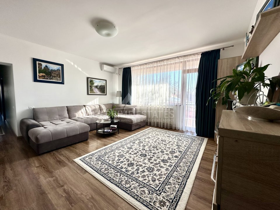 Superb 4-room apartment for sale in Bucharest Noi