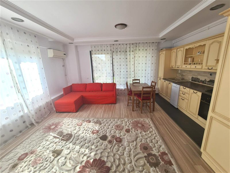  Vanzare 3 camere cu vedere piscina - Complex Diamond Residence 