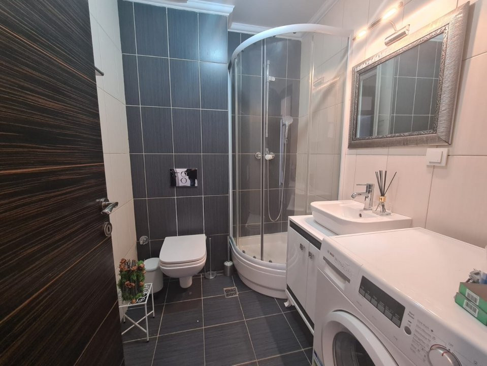  Vanzare 3 camere cu vedere piscina - Complex Diamond Residence 