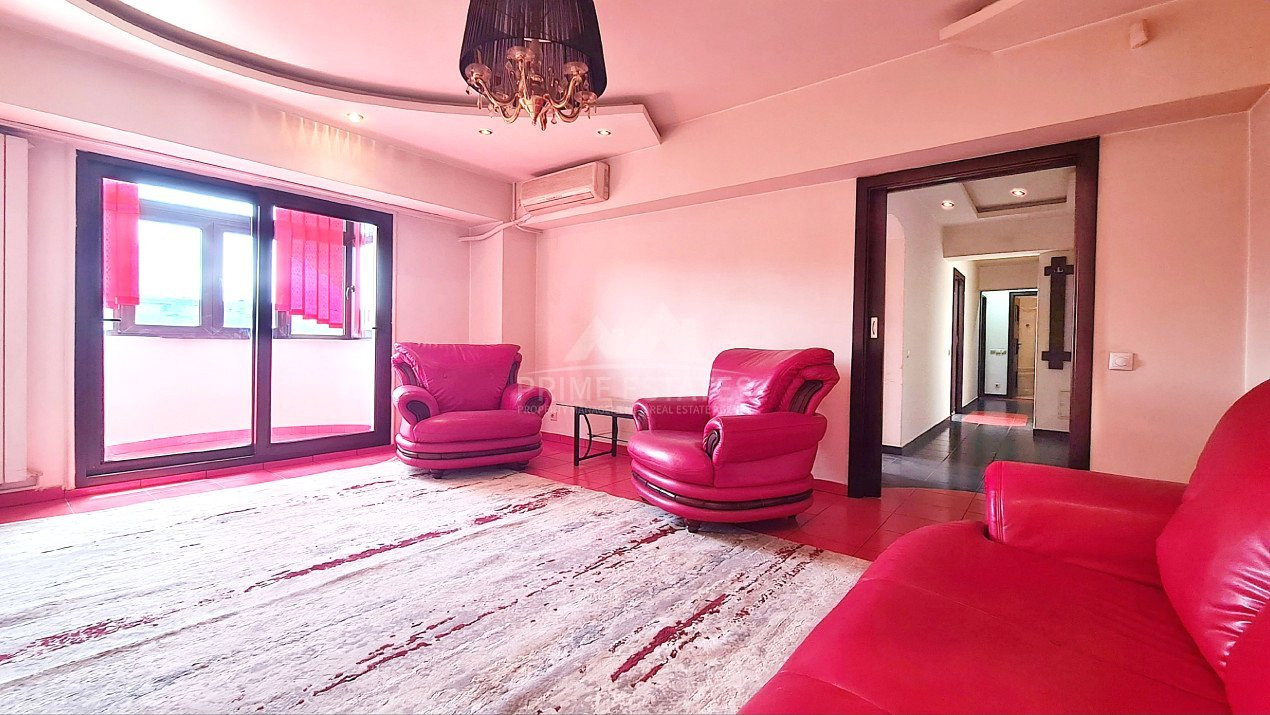 Inchiriere apartament 3 camere decomandat Unirii Fantani