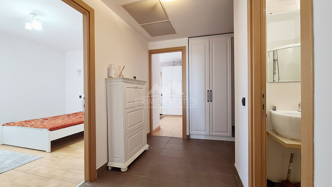  apartament de vanzare 3 camere Splaiul Unirii Tineretului