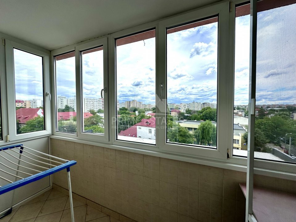 De vanzare apartament 3 camere decomandat Bulevardul Lacul Tei - Grigore Moisil