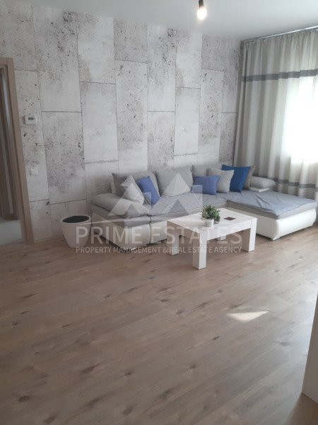 Apartment 2 rooms to rent in Greenfield, parking place included