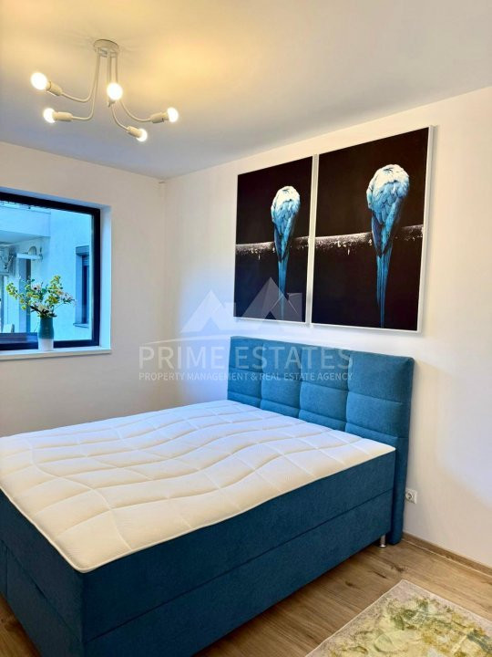 De închiriat 2 camere cu gradina 30 mp, loc parcare inclus Greenfield