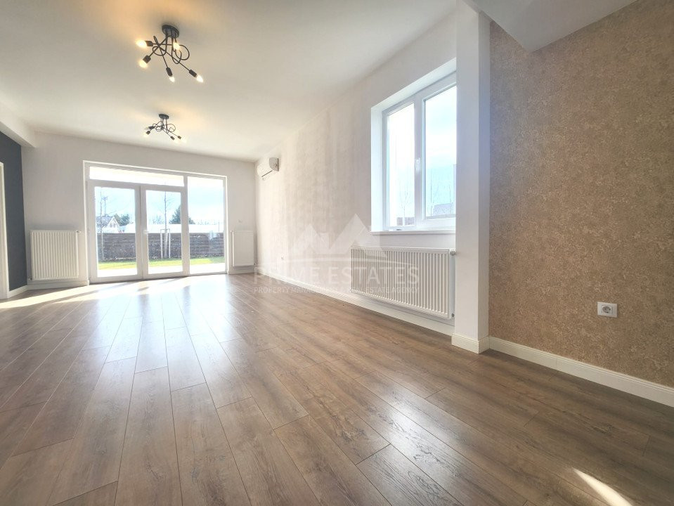 Premium villa with a generous garden in the Green Paradise - Corbeanca