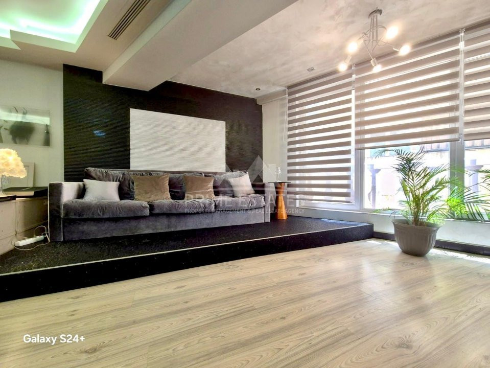 De vânzare apartament 3 camere 145 mp în Herăstrău