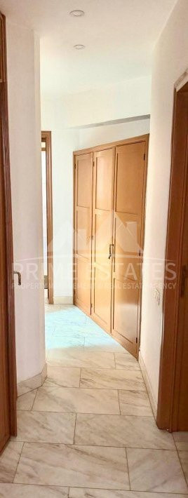 De închiriat apartament cu 3 camere - stradal Bld Carol