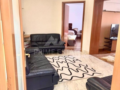 De închiriat apartament cu 3 camere - stradal Bld Carol