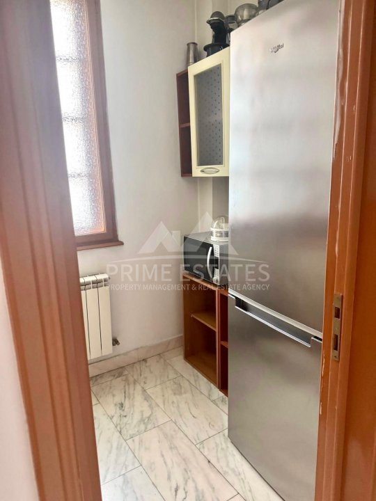 De închiriat apartament cu 4 camere - stradal Bld Carol